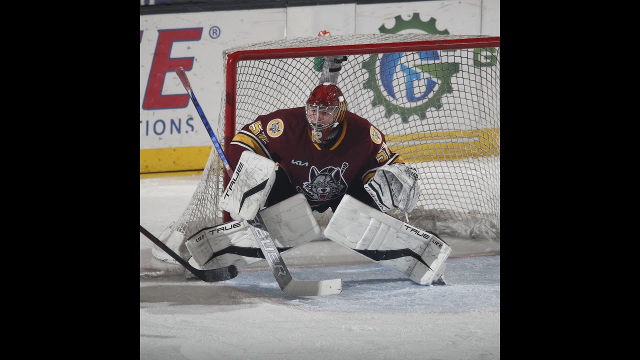 Pyro and Old Time Hockey  Chicago Wolves Allstate Arena 