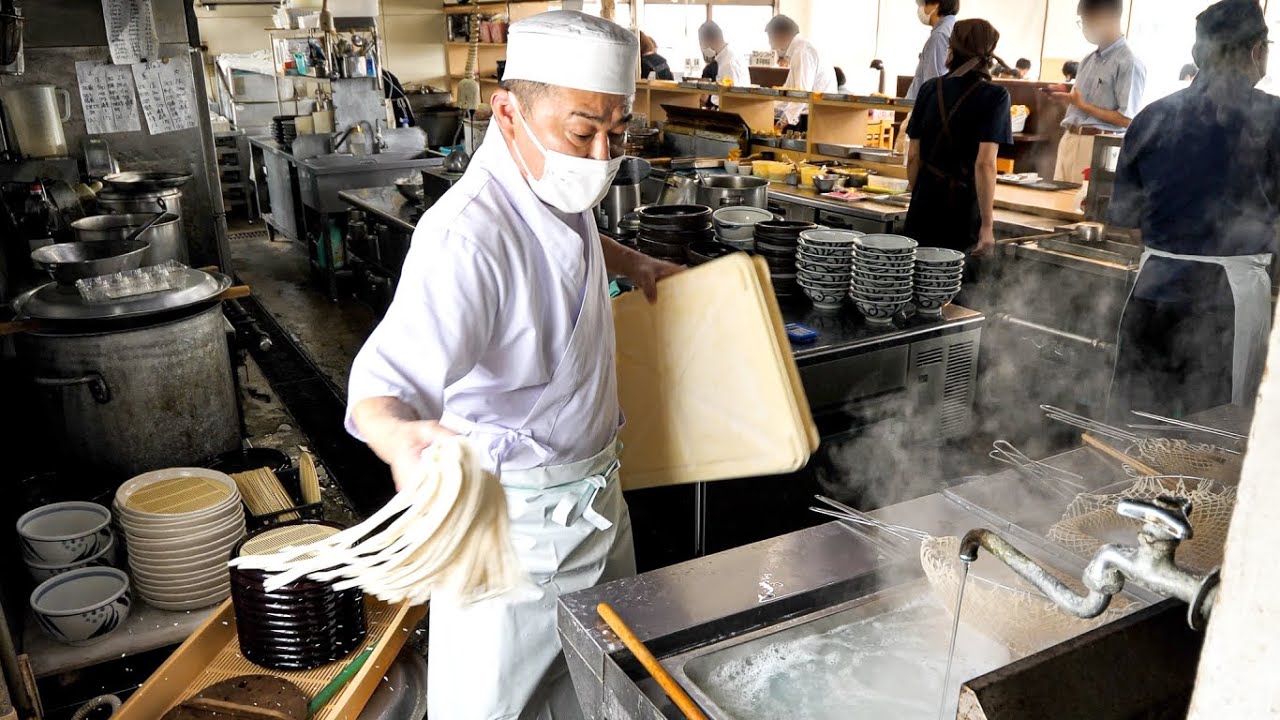 Удон Раш в ресторане самообслуживания! Чрезвычайно популярная темпура в огромном месте