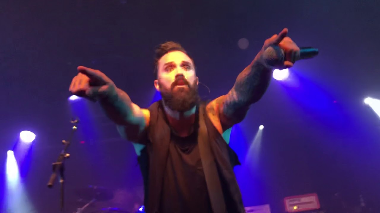 Skillet live in Hawaii