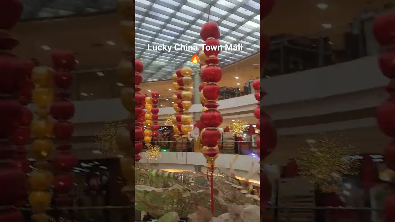 welcome to Lucky China town Mall 
