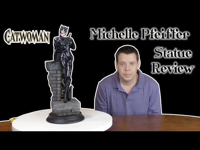 Sideshow Collectibles Michelle Pfeiffer CATWOMAN Statue from BATMAN RETURNS  