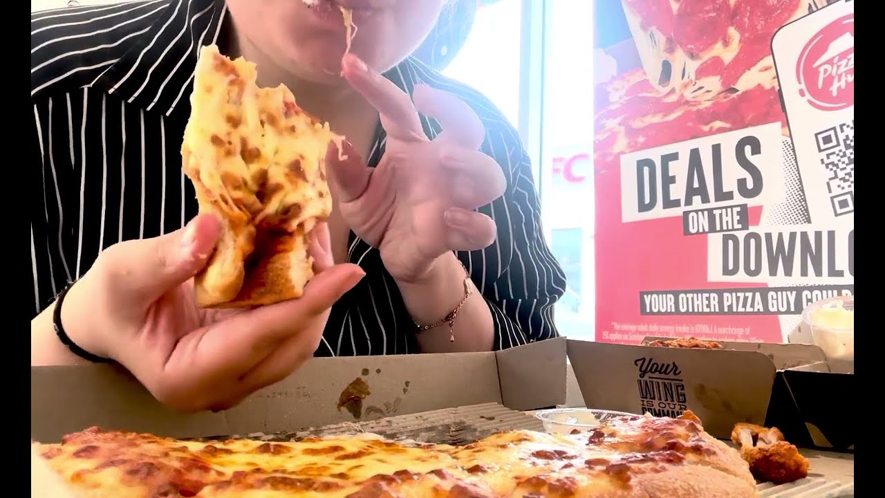 Pizza hut Cheese lovers pizza +cheese bread sticks +spicy buffalo wings and ranch and garlic sauce 