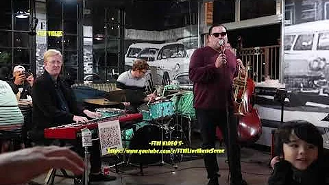 Jason Hanna & The Swinging Bananas (LIVE HD) - Fly...