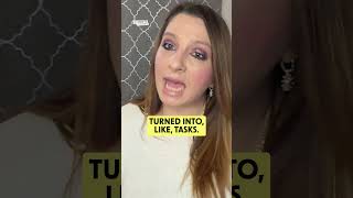 The Warning Signs She Missed