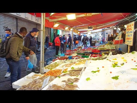 Napoli??Walking Tour In the Porta Nolana Market Febbraio 2022