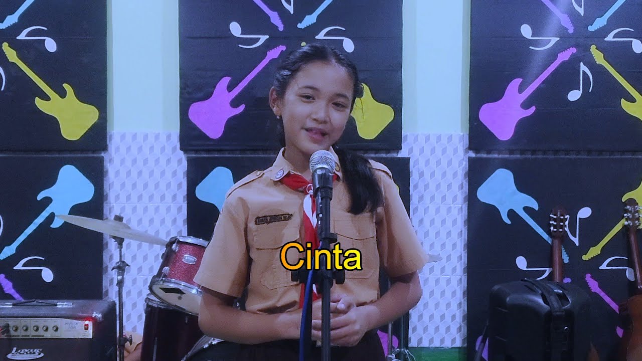 Cinta :Vina Panduwinata cover SMPN 1 JOMBANG#smpn1jombang 