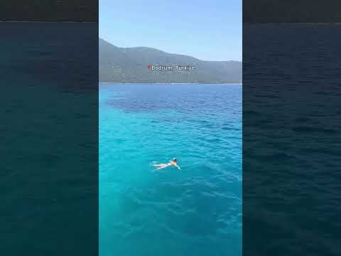 4 destinations with the most insane blue water 🩵✈️