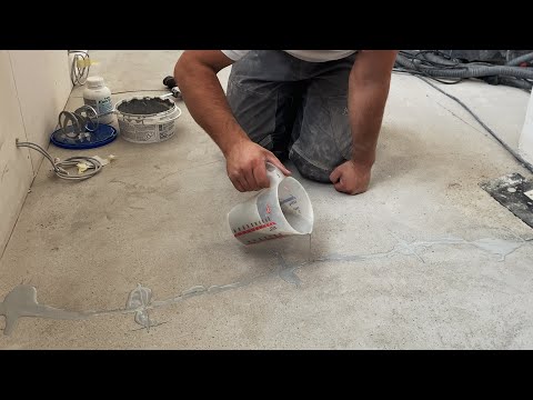 Videó: Mi repedt beton?