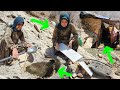 A brave mother's extraordinary initiative: Spring water reaches the cave