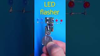 This simple flasher circuit actually works #electronics #diy #satisfying