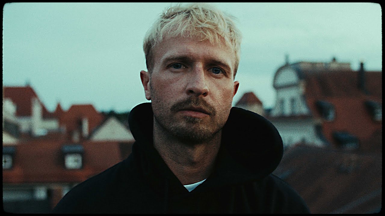 DER400 - Wild at Heart ft. Jazka | (prod. by Mantra, Nico Reitmeier & DER400) [Official Music Video]