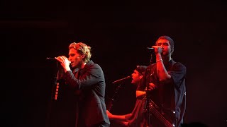 Download Lagu 5 Seconds of Summer - Amnesia (Live) MP3