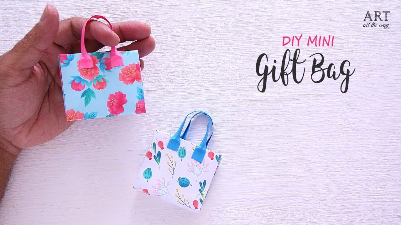 Small Paper Gift Bags | Portrait Gift Bags