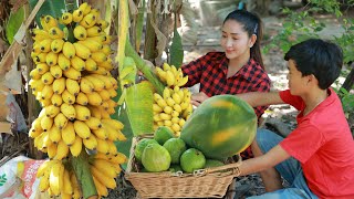 Mango, papaya pick and cook shrimp, Harvest chinese skale stir fry noodle, Fresh fruit mix dessert