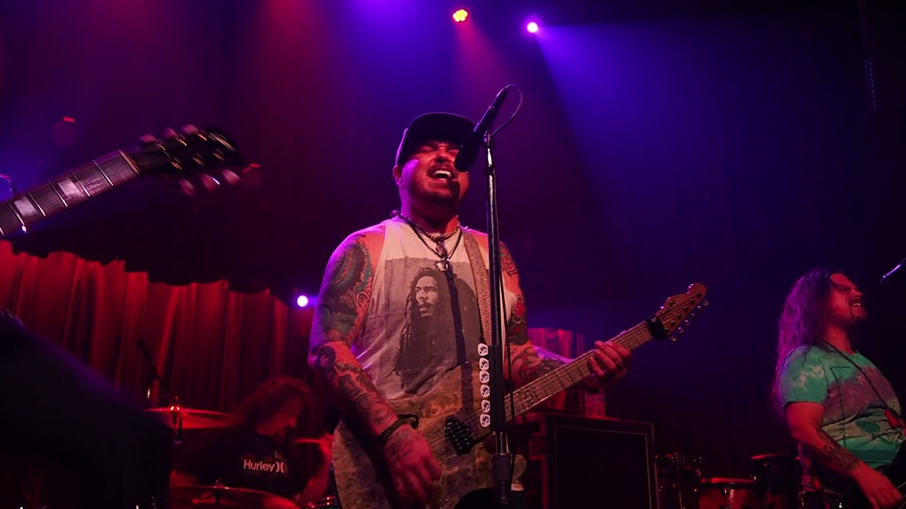 black-stone-cherry-me-mary-jane-opener-at-ardmore-music-hall