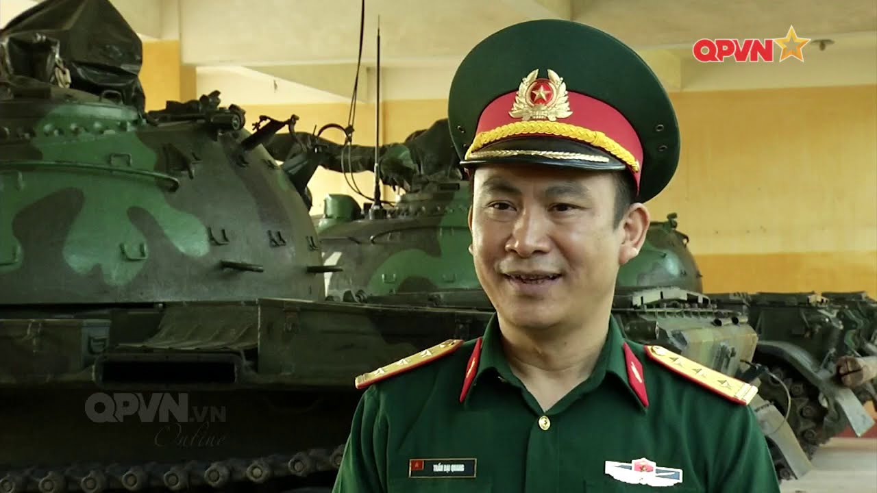 Huấn luyện thực hành tại Trường Sĩ quan Tăng - Thiết giáp