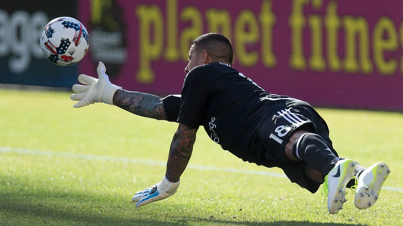 Nick Rimando comes up with a huge save in stoppage time to keep a clean sheet.