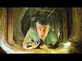 Группа Людей Роет Туннель, Чтобы Обчистить Банк Под Его Домом  Краткий пересказ фильма