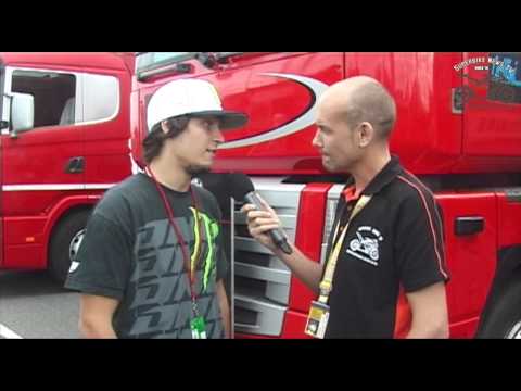 Video: Superbikes Češka republika 2011: Marco Melandri na prvi dirki odstranil s prestola kralja Maxa Biaggija