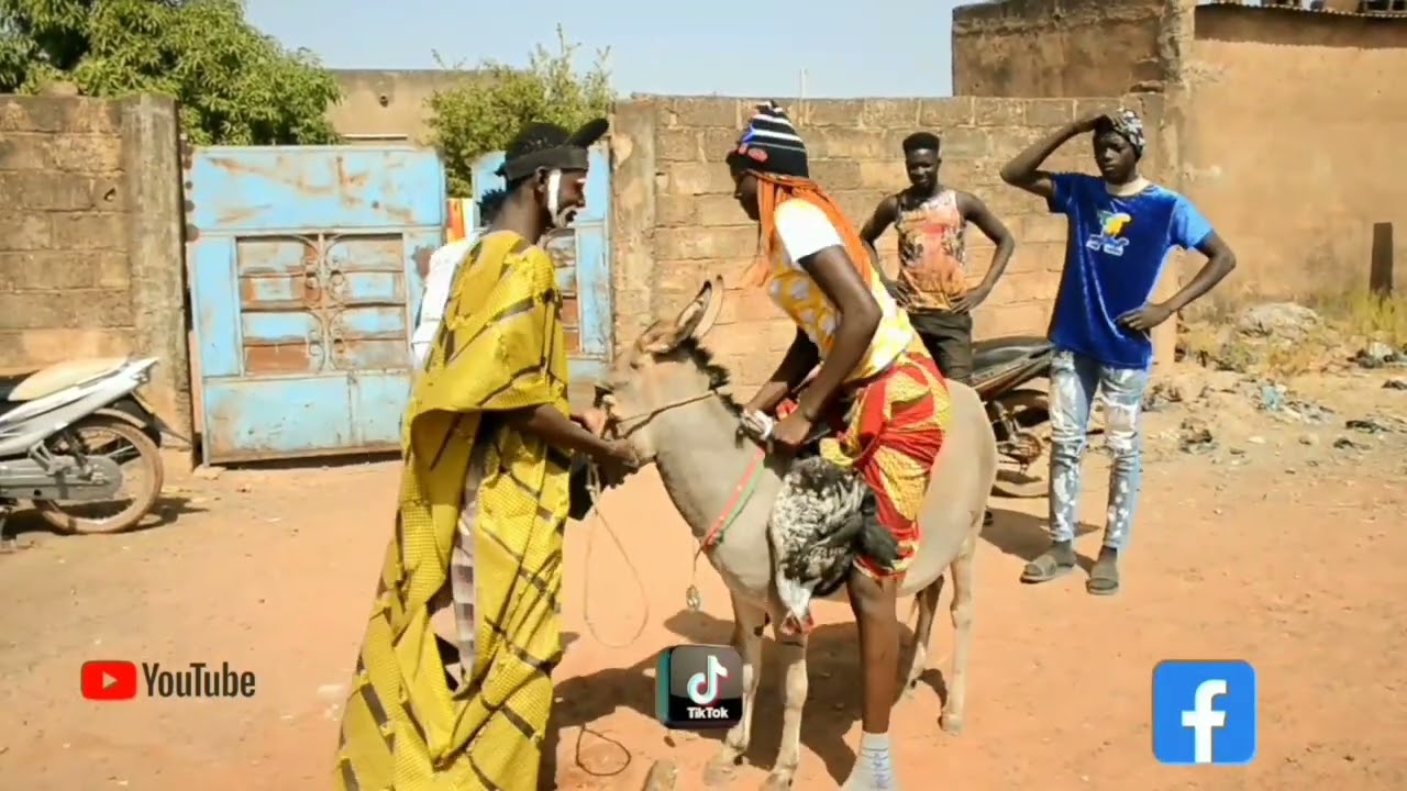 LE 31 DÉCEMBRE 🤣😄#comedy #burkinafaso #follow #rire #vuesyoutube #vuesyoutube #abonnetoi #vural #fpy