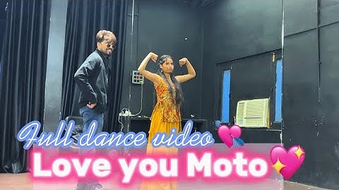Love you moto viral song 🥰#dance #viralvideos #love #biral #trending