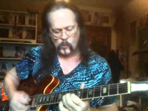 111113-144423.wmv AKB48 Beginner Guitar Improv by Mimiko.