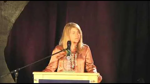 Amy Carol Wolff Receives the CHS Alumni of the Yea...
