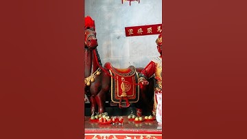 Chui qua bụng Ngựa Xích Thố để cầu An/Chùa Người Hoa