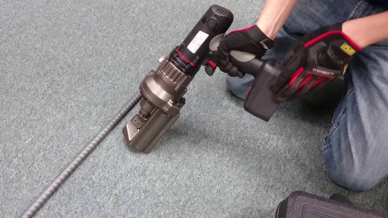 HIT 29PCL19E (3/4" Cordless Rebar Cutter) YouTube