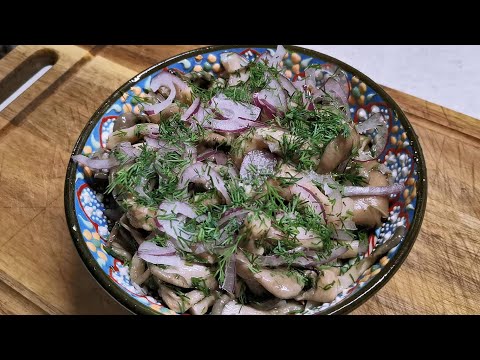 Соленые вешенки. Муж готовит #Shorts