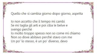 Izi - Con me Lyrics