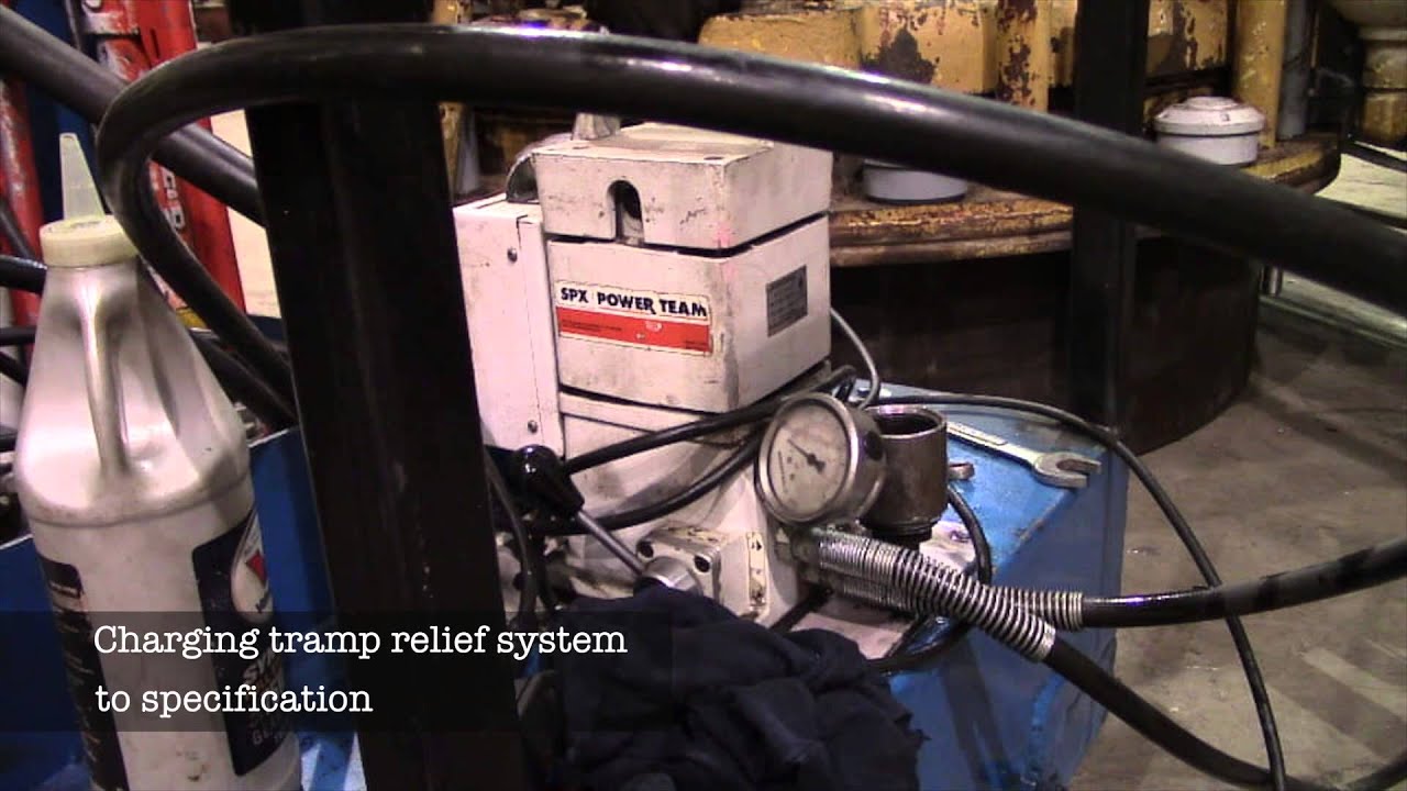 Tested Cedarapids ElJay 54 Rollercone - YouTube