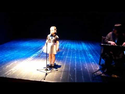 ლიზის სოლო კონცერტი