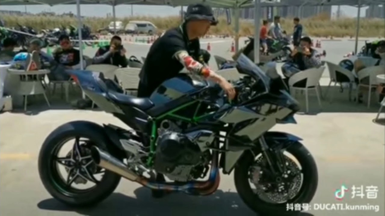 Street Legal Kawasaki Ninja h2R Exhaust Sound , WalkaroundSk videos