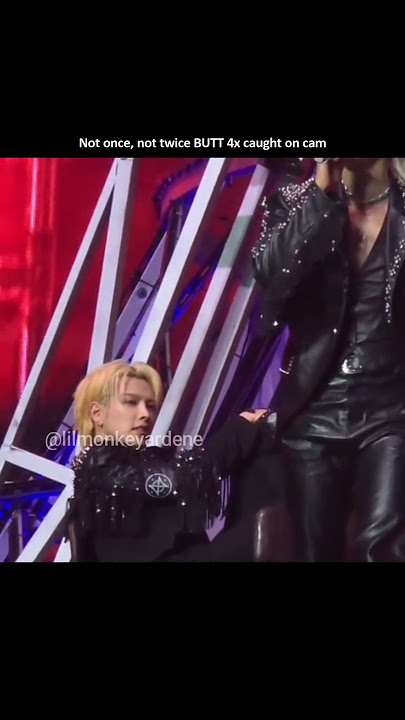 Hongjoong you've been caught in 4k, stand up! 🤭💕💕 #ateez #seongjoong #hongjoong #seonghwa #matz