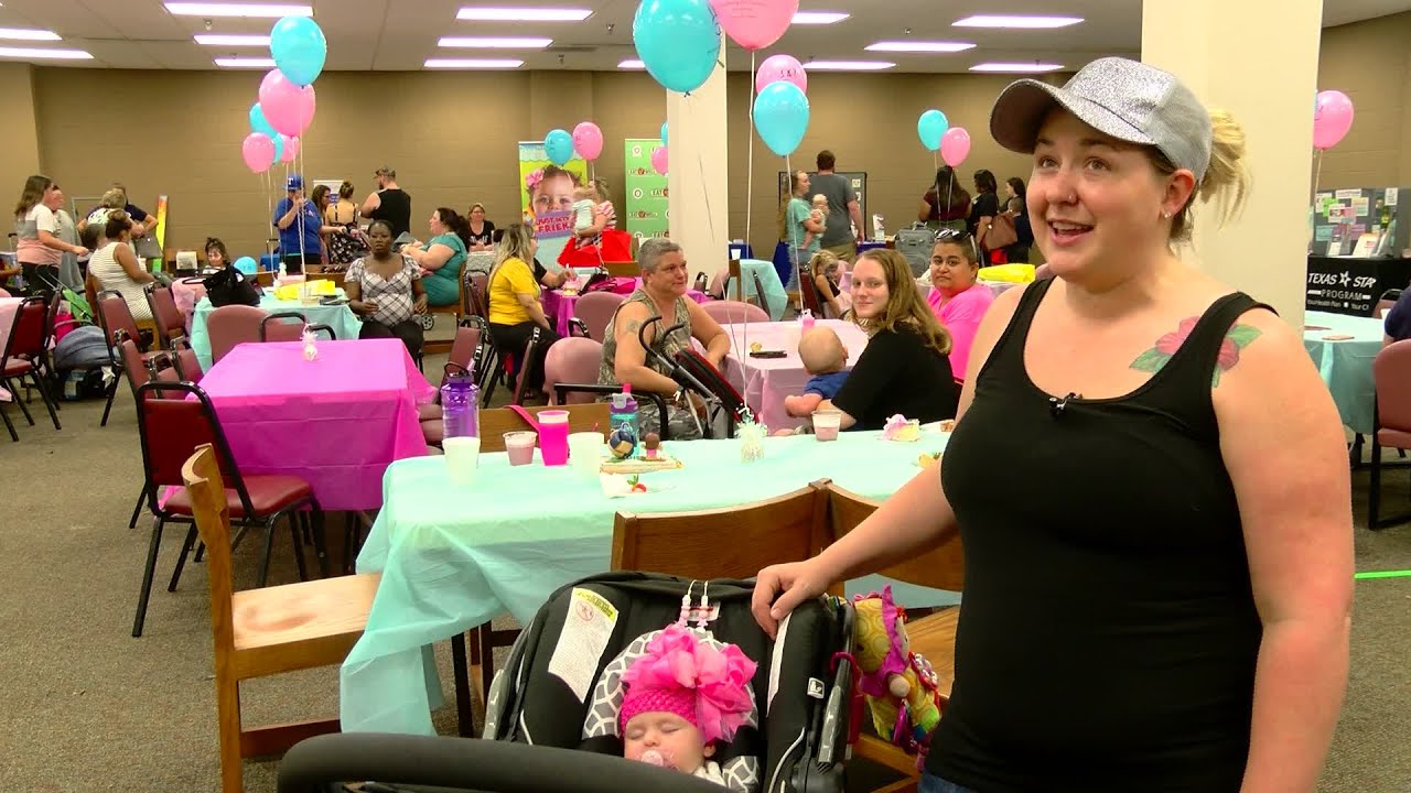 Texans celebrate national breastfeeding month
