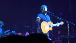 Billy Currington- Love Me Like My Dog Does