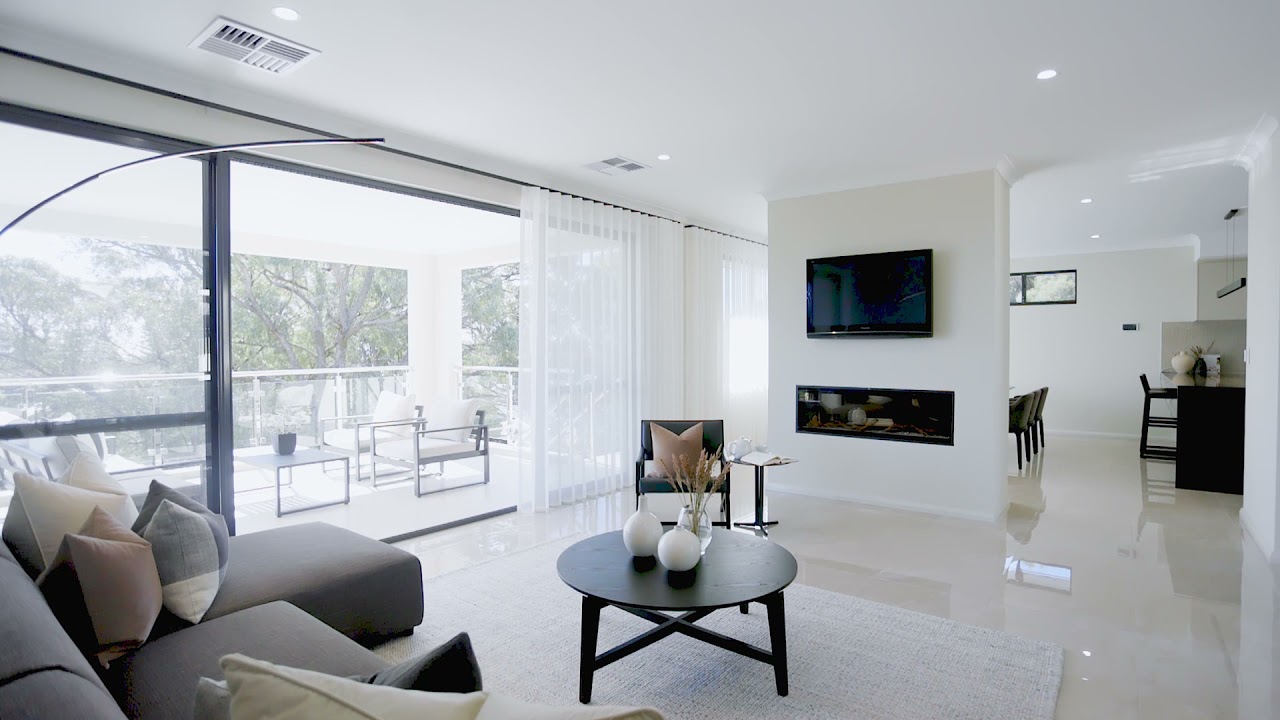 17 & 17a Queenscliff, Kallaroo