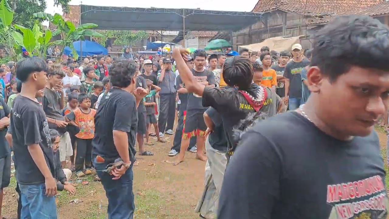 SYAHDU ..... DAWANGAN MARGO RUKUN SLANK NEW GORO - GORO DI WONOSARI KEC.PEGANDON