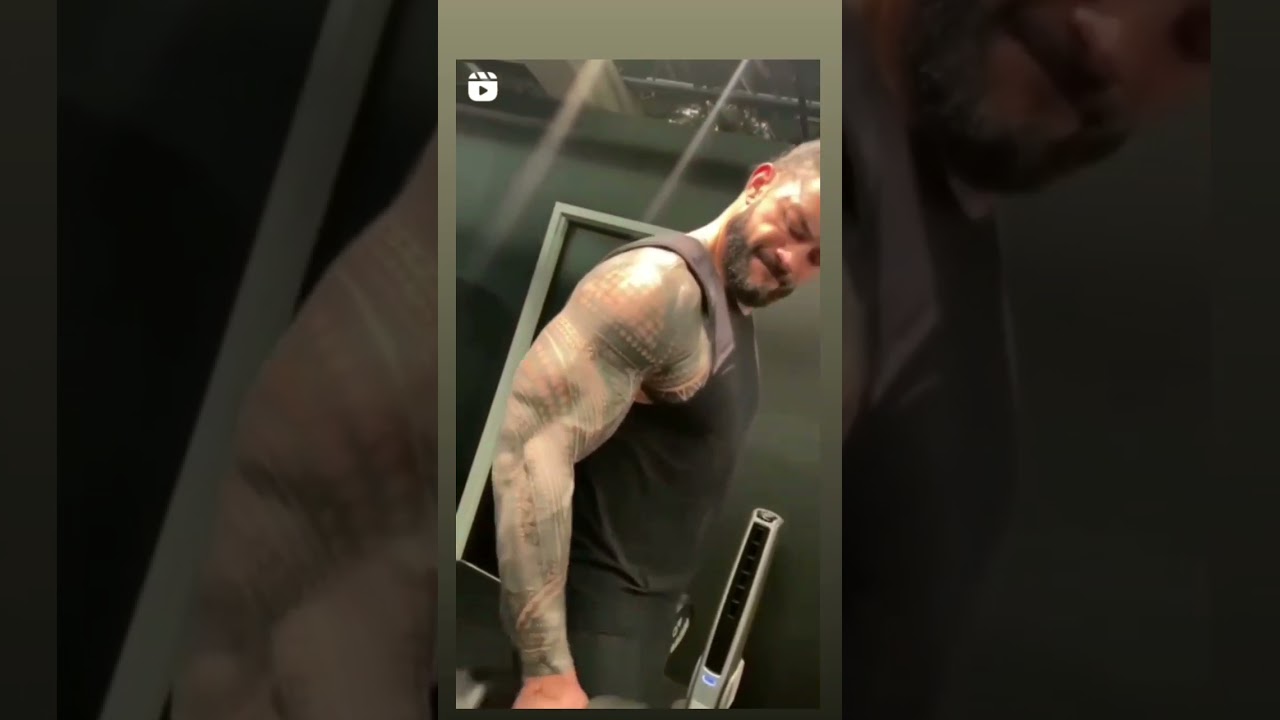 Roman Reigns biceps body workout 💪🤙
