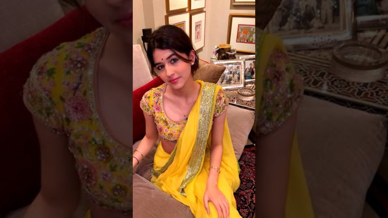 NAOMIKA SARAN DOUTER RINKI KHANNA