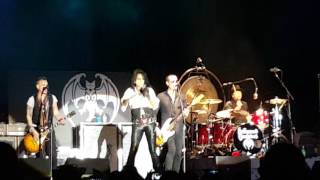 Hollywood Vampires  "Pinball Wizard/My Generation"