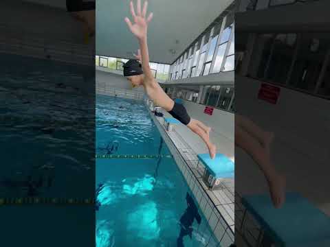 CONCOURS DE PLAT !! #funny #shortvideo #viral #job #swimming