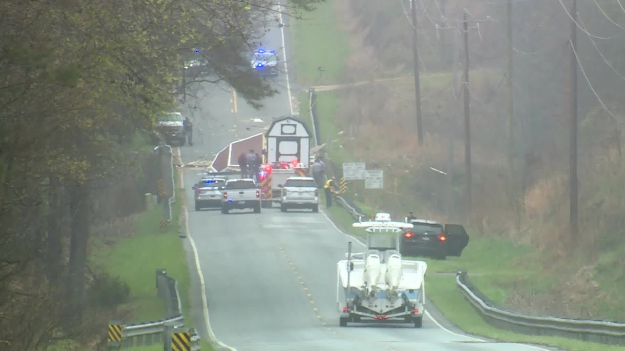 One dead in Greenville County crash, coroner says - YouTube