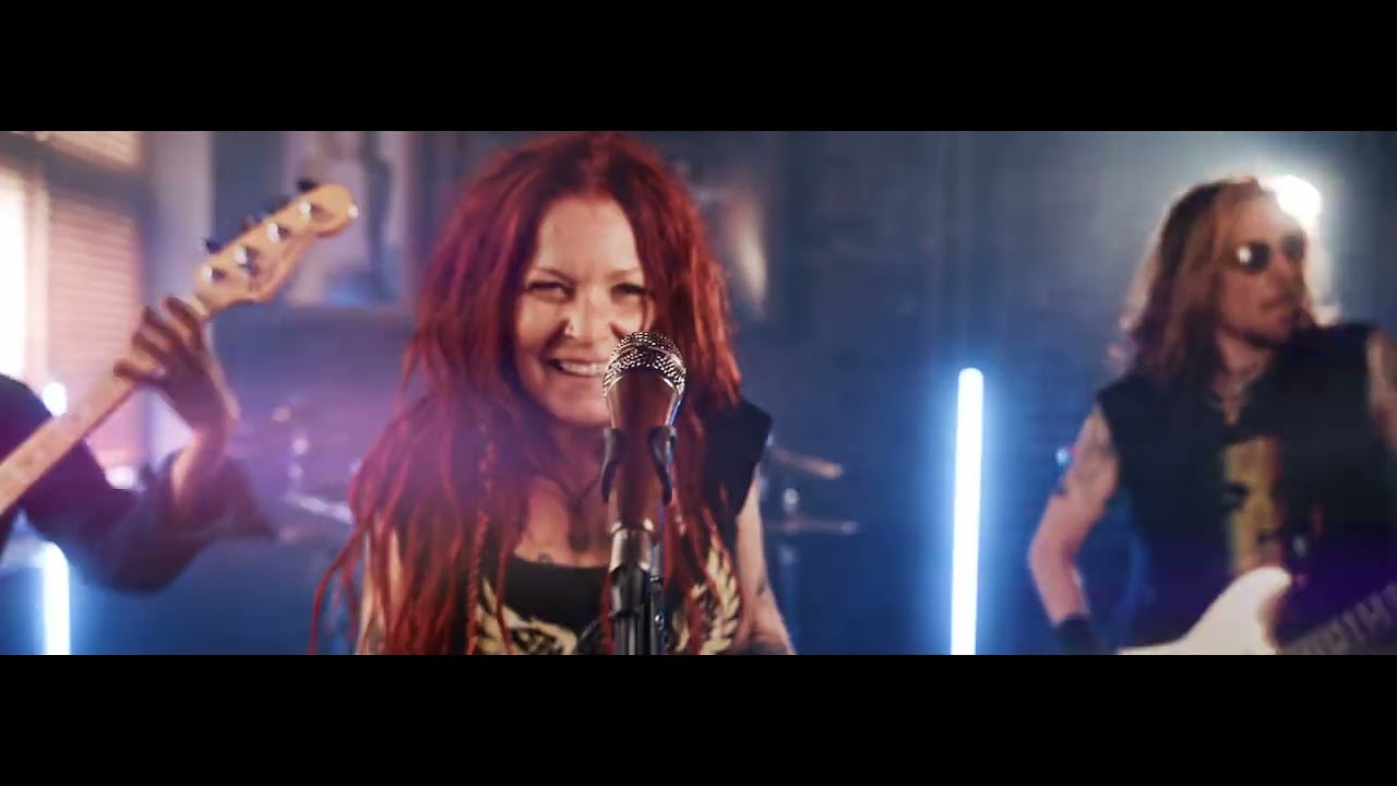 maya-dead-pandas-you-don-t-know-me-official-music-video-youtube