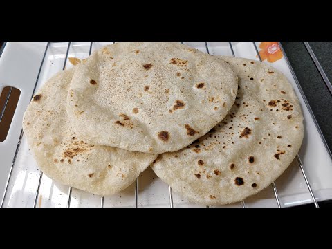فيديو: كيفية طهي الخبز العربي الخالي من الخميرة