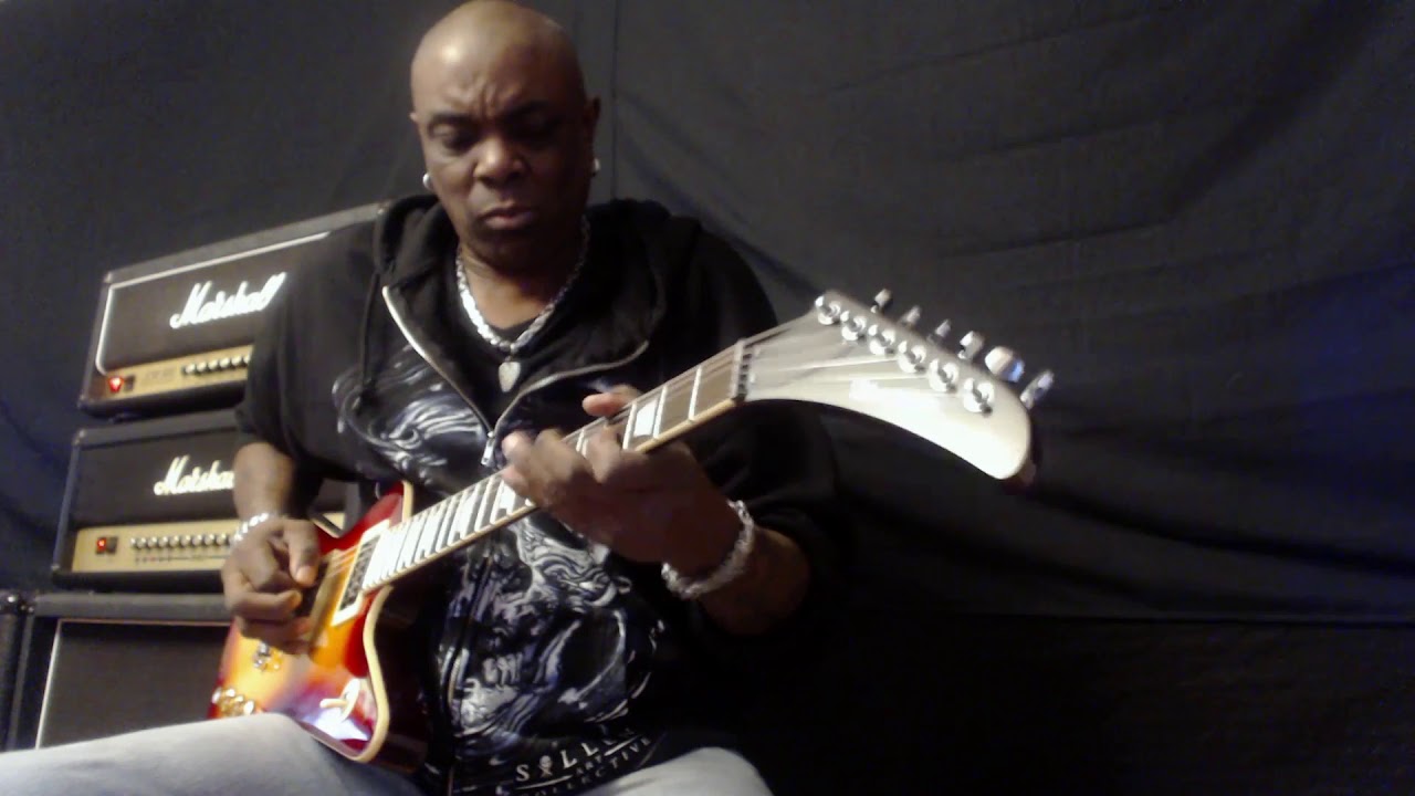 Steve's Music Store Sessions Featuring Owen "The Menace" Muir #26