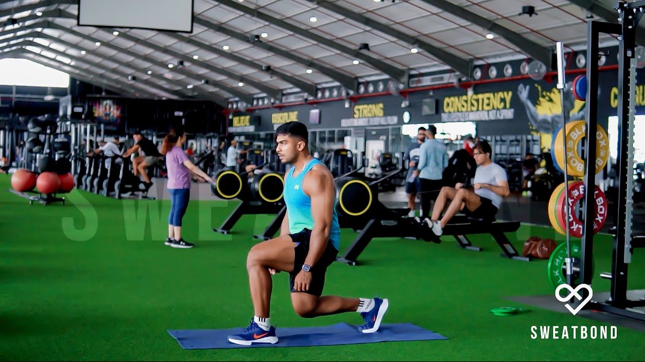 How to do Lunges - YouTube