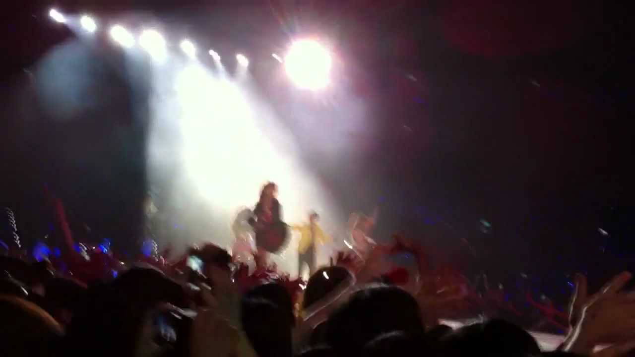 111126 f(x) Is it OK? + Hot Summer Taiwan Kaohsiung