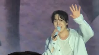 250208 Kyuhyun - Dreaming & Band Introduction - Colors in Jakarta